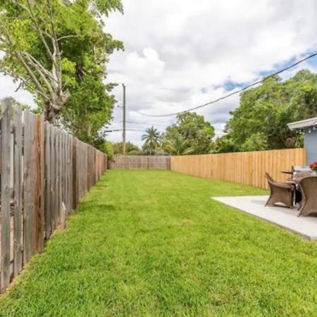 Endless Summer Cottage Delray Beach Exterior photo